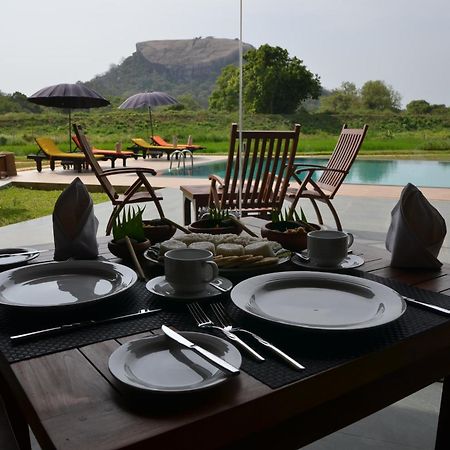 Sigiriya King'S Resort 外观 照片